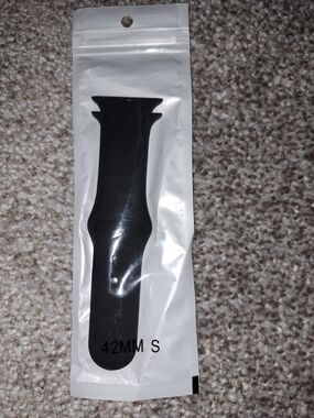Black 42mm S Silicone Watch Band